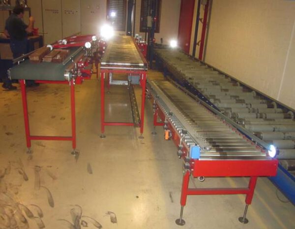 130m Fördertechnik (Rolle und Gurt), Nennbreite hauptsächlich 50cm, mit Kurven, Drehtellern etc.  – gebraucht - – Bild 19