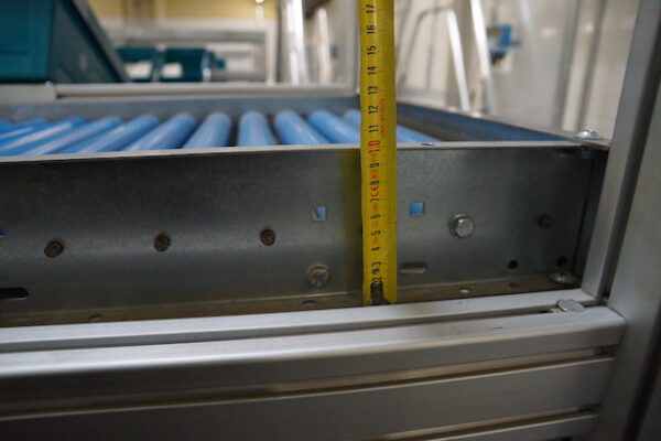 Kommissioniergestelle aus Aluprofilschienen mit nicht angetriebener Fördertechnik, ideal zum absortieren / kommissionieren aus Eurokisten - gebraucht - : – Bild 19