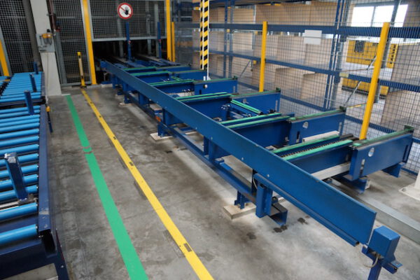 Langgutlagersystem (Wabenlager, Wanderkassettenprinzip) mit Halle (Silobauweise), KASTO, UNICOMPACT 1.5, für bis 6,60m lange Ware, 2.228 Kassetten, 1,5 To / Kassette – gebraucht - : – Bild 25