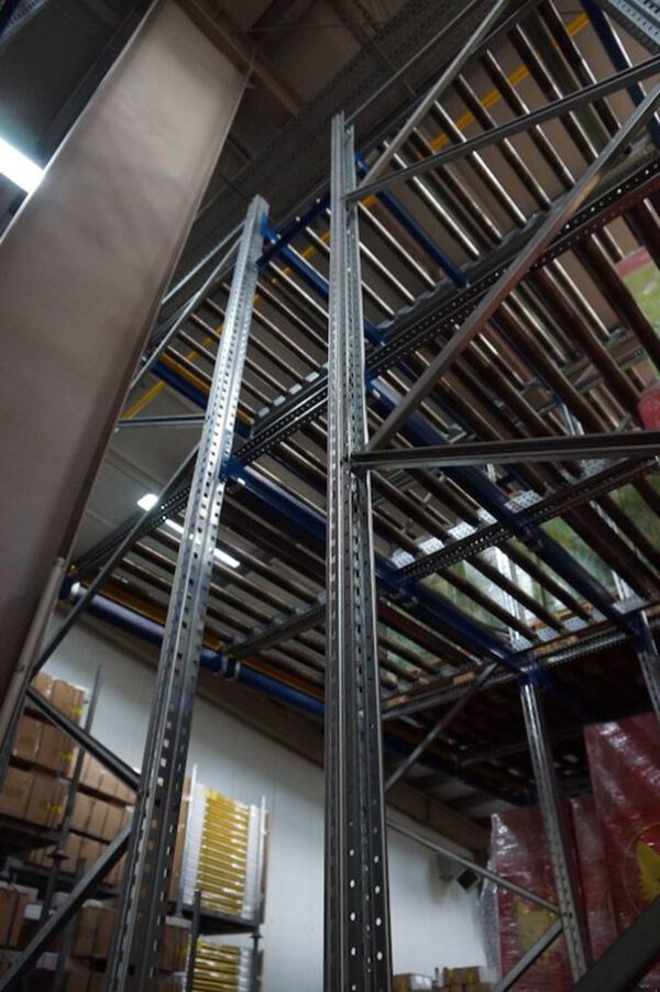 Durchlaufregal (FiFo), SSI Schäfer, gesamt ca. 640 Palettenplätze, max. 900kg pro Palette – gebraucht - : – Bild 19