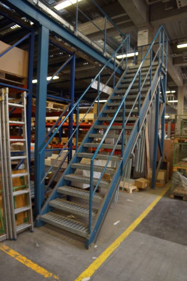 Stahlbau-Lagerbühne, ca. 480m2 mit Gitterrosten – gebraucht - : – Bild 23