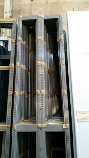 Fachbodenregale, doppelttief, 30cm bzw. 60cm tief, Rahmenhöhe ca. 2,95m – gebraucht - : lagertechnik