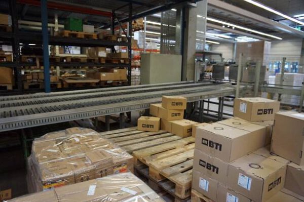 Stahlbau-Lagerbühne, ca. 480m2 mit Gitterrosten – gebraucht - : – Bild 25