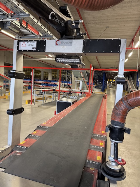 8 Stück Teleskopgurtförderer, Caljan, 3x inkl. Vakuumheber – gebraucht - : lagertechnik 8 Stück Teleskopgurtförderer, Caljan, 3x inkl. Vakuumheber – gebraucht - : – Bild 27