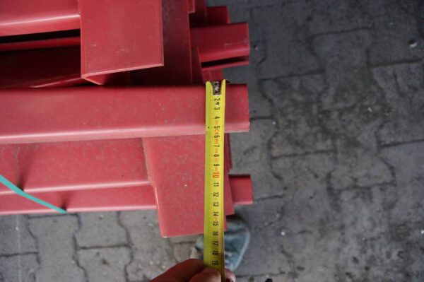 Ein- und zweiseitiges Kragarmregal, mit steckbaren Armen per Bolzen, Rahmenhöhe 6m, Armlänge 1,20m, 800kg / Arm, 30 Rahmen und 160 Arme – gebraucht - : – Bild 20