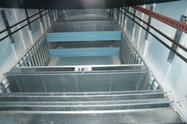 3 x Liftsysteme, Kardex, 180 bzw. 190kg / Tablar, Höhe 8m (kürzbar), Tablare: 0,82 x 1,85m– gebraucht -: – Bild 28