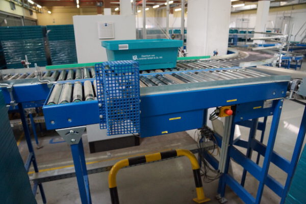 Komplette Fördertechnikanlage, ca. 200m, Rollenbreite 40 und 60cm - gebraucht - : – Bild 28