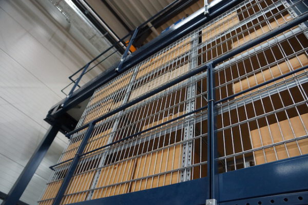 Lagerbühne, Bodenebene plus 2 Ebenen, 500kg/m2, Grundfläche 56m – gebraucht - : – Bild 30