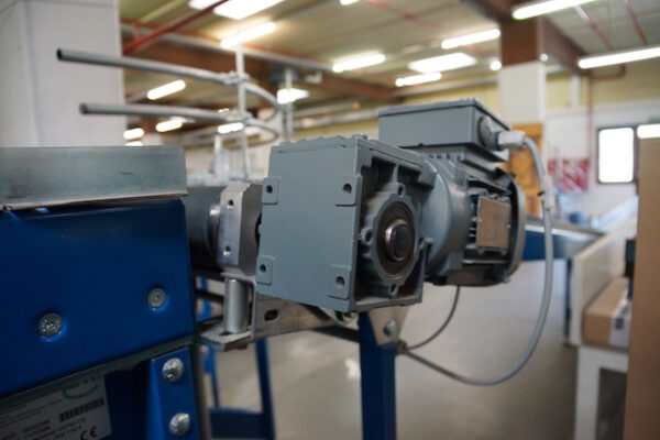 Komplette Fördertechnikanlage, ca. 200m, Rollenbreite 40 und 60cm - gebraucht - : – Bild 30