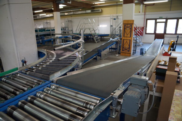 Komplette Fördertechnikanlage, ca. 200m, Rollenbreite 40 und 60cm - gebraucht - : – Bild 31