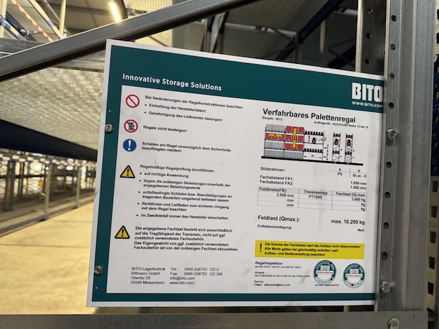 Palettenverschieberegalanlage, Bito, Höhe ca. 8m, 900kg / Palette, 3,60m Traversen, ca. 2.684 Stellplätze - gebraucht - : lagertechnik Palettenverschieberegalanlage, Bito, Höhe ca. 8m, 900kg / Palette, 3,60m Traversen, ca. 2.684 Stellplätze - gebraucht - : – Bild 50