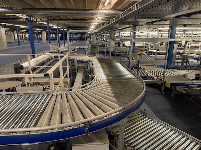 600m Fördertechnikanlage, Packstraße, SSI Schäfer, – gebraucht - lagertechnik 600m Fördertechnikanlage, Packstraße, SSI Schäfer, – gebraucht - – Bild 37
