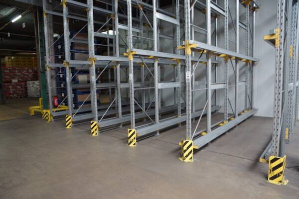 3 x Einfahrregale, gesamt ca. 216 Palettenplätze, max. 800kg pro Palette – gebraucht - : – Bild 38