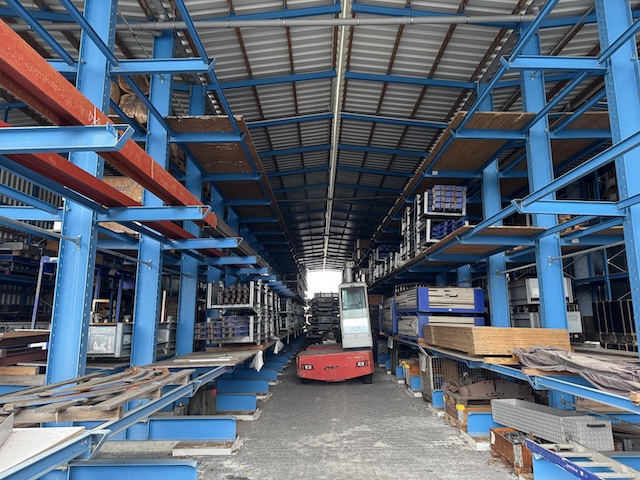 Regalhalle bestehend aus Kragarmregalen und Palettenregalen, OHRA, Grundfläche ca. 867m2 – gebraucht - : lagertechnik Regalhalle bestehend aus Kragarmregalen und Palettenregalen, OHRA, Grundfläche ca. 867m2 – gebraucht - : – Bild 35