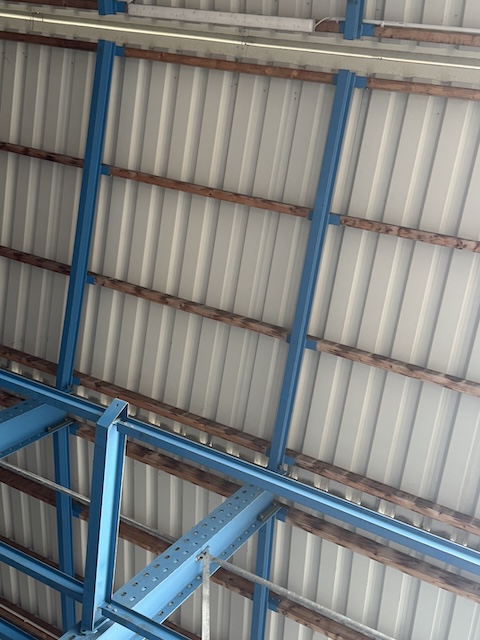 Regalhalle bestehend aus Kragarmregalen und Palettenregalen, OHRA, Grundfläche ca. 867m2 – gebraucht - : lagertechnik Regalhalle bestehend aus Kragarmregalen und Palettenregalen, OHRA, Grundfläche ca. 867m2 – gebraucht - : – Bild 33