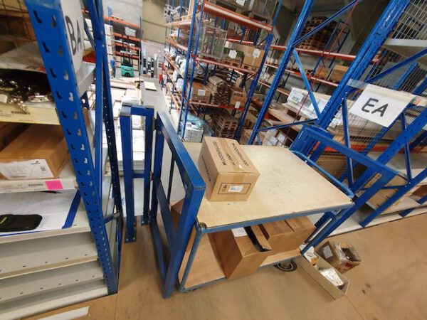 Fachbodenregalanlage, 3 geschossig, 3 OG als Freifläche, ca. 446 Felder, Böden ca. 0,60m x 1m – gebraucht - : – Bild 45