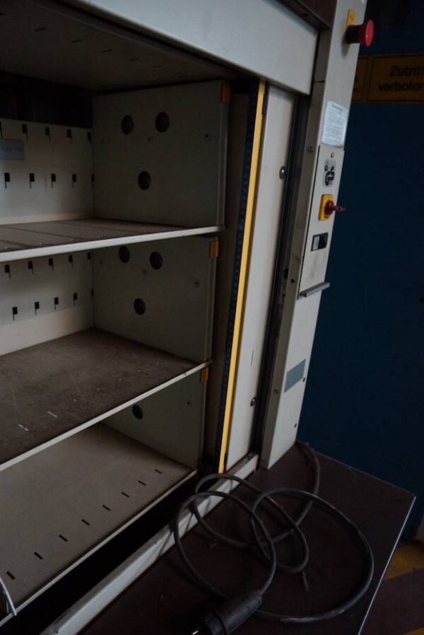 9 Stück Lagerpaternoster, Hänel und Kardex, Höhe zwischen ca. 2,42m und ca. 2,92m, Traglast 80 bis 140kg / Gondel – gebraucht -: – Bild 52