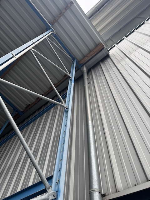 Regalhalle bestehend aus Kragarmregalen und Palettenregalen, OHRA, Grundfläche ca. 867m2 – gebraucht - : lagertechnik Regalhalle bestehend aus Kragarmregalen und Palettenregalen, OHRA, Grundfläche ca. 867m2 – gebraucht - : – Bild 22