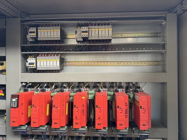 Kippschalensorter, Beumer, 81 Sorterendstellen,  – gebraucht - : – Bild 58