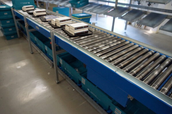 Komplette Fördertechnikanlage, ca. 200m, Rollenbreite 40 und 60cm - gebraucht - : – Bild 59