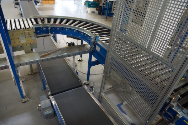 Komplette Fördertechnikanlage, ca. 200m, Rollenbreite 40 und 60cm - gebraucht - : – Bild 69