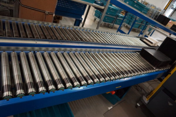 Komplette Fördertechnikanlage, ca. 200m, Rollenbreite 40 und 60cm - gebraucht - : – Bild 70