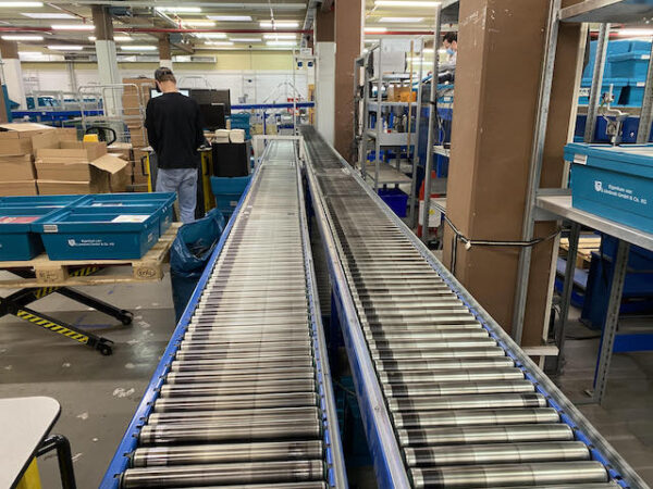 Komplette Fördertechnikanlage, ca. 200m, Rollenbreite 40 und 60cm - gebraucht - : lagertechnik