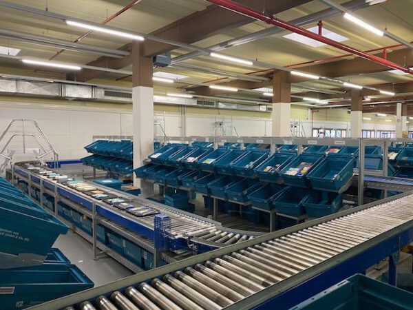 Komplette Fördertechnikanlage, ca. 200m, Rollenbreite 40 und 60cm - gebraucht - : – Bild 75