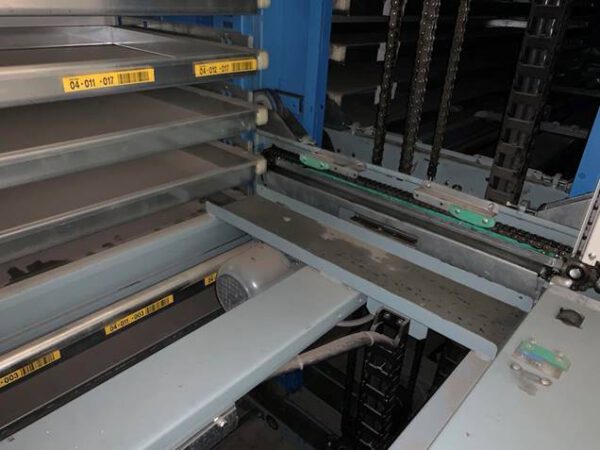 7 Stück Lagerlift, Kardex, ca. 6,30m bzw 1x 6,90m hoch (kürzbar), 2 Tablargrößen, 215/230kg pro Tablar, 1 Gerät 150kg – gebraucht -: – Bild 24