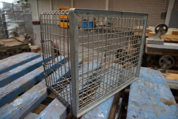 348 Stück Gitterstapelkörbe, schwere Ausführung, verzinkt, ca. 40 x 50 x 30cm, ideal zum Transport, Lagerung oder als Waschkorb, - gebraucht- : – Bild 12