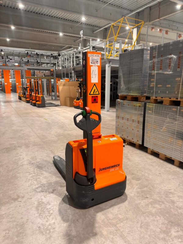 4 x Elektro-Deichselstapler, Jungheinrich, EMC 110 – Bild 14