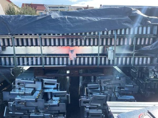 14 stabile Rollenbahnen für Europaletten, etc., Gitterboxen u.s.w. – Bild 10