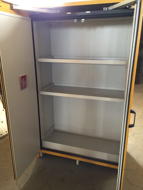 Asecos F30.197.120-G Gefahrenstoffschrank Gefahrengutschrank - gebraucht - : – Bild 2