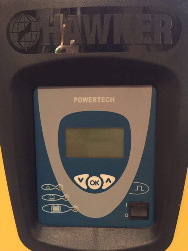 Ladegerät Gabelstapler Hawker TC3 PWT 48V60A Powertech - gebraucht -: – Bild 3
