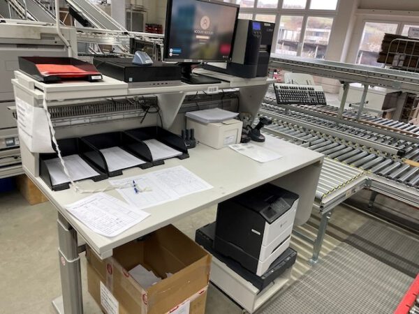 Split Tray Sorter (Dual-Split) / Fallklappensorter / Bombay Sorter, 270 Ziele, inkl. Fördertechnik, Teleskopgurtförderer, – Bild 21