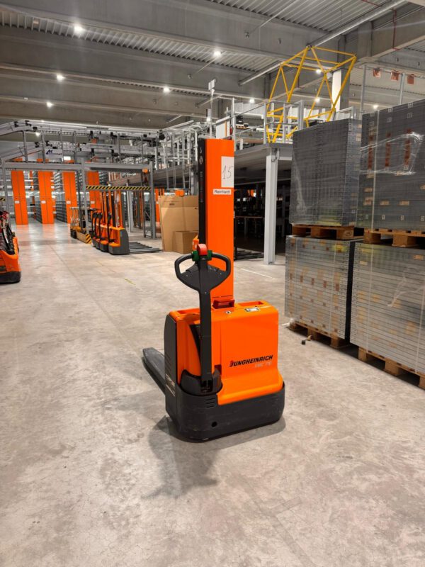 4 x Elektro-Deichselstapler, Jungheinrich, EMC 110 – Bild 23
